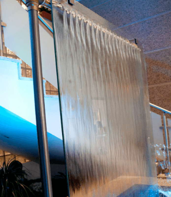 Vannvegg | Uten Nett